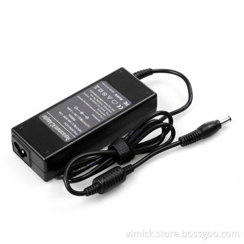 Mobile 19V 3.95A Toshiba AC/DC Chargers with 5.5mm*2.5mm DC Tip